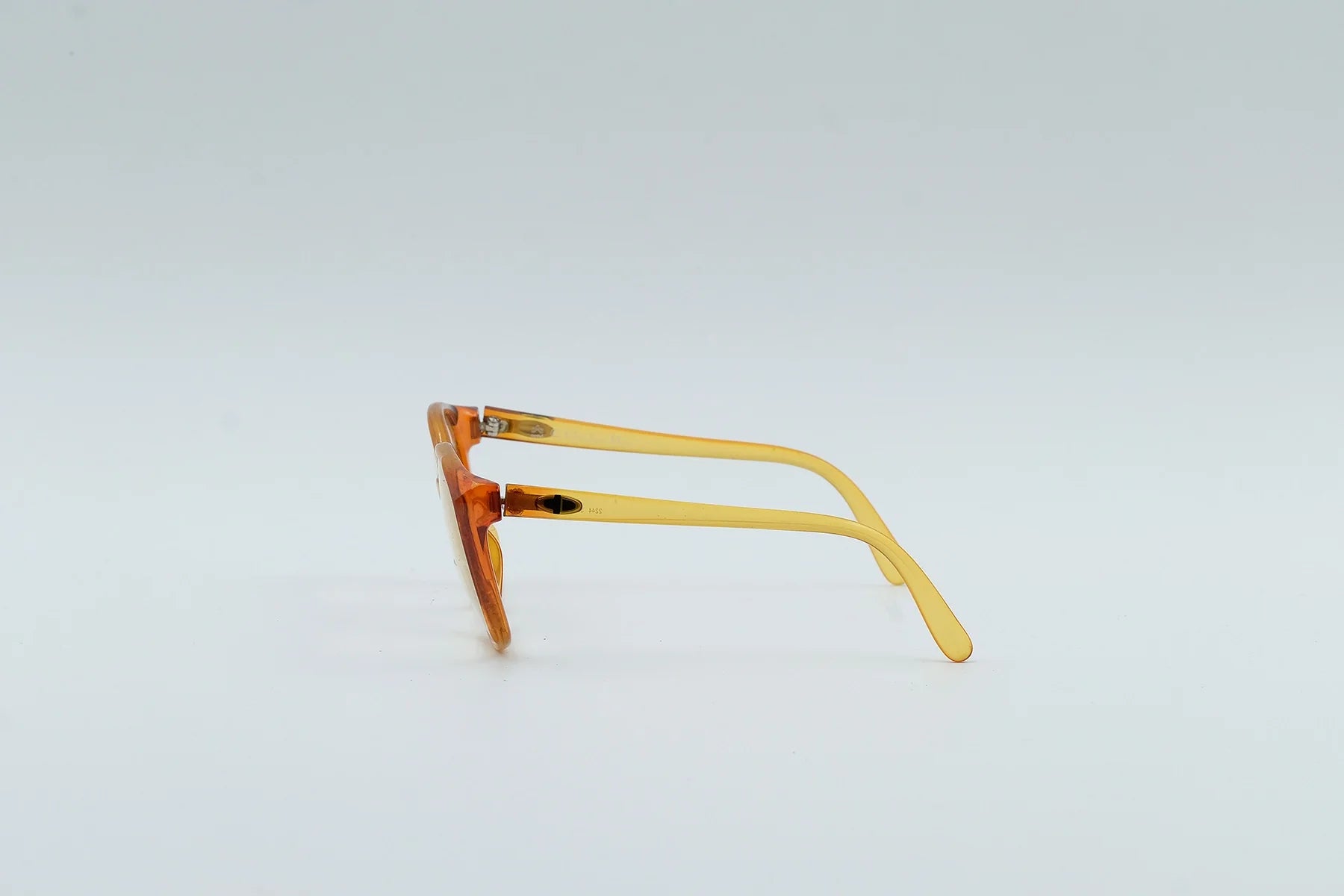 Christian Dior 2244
