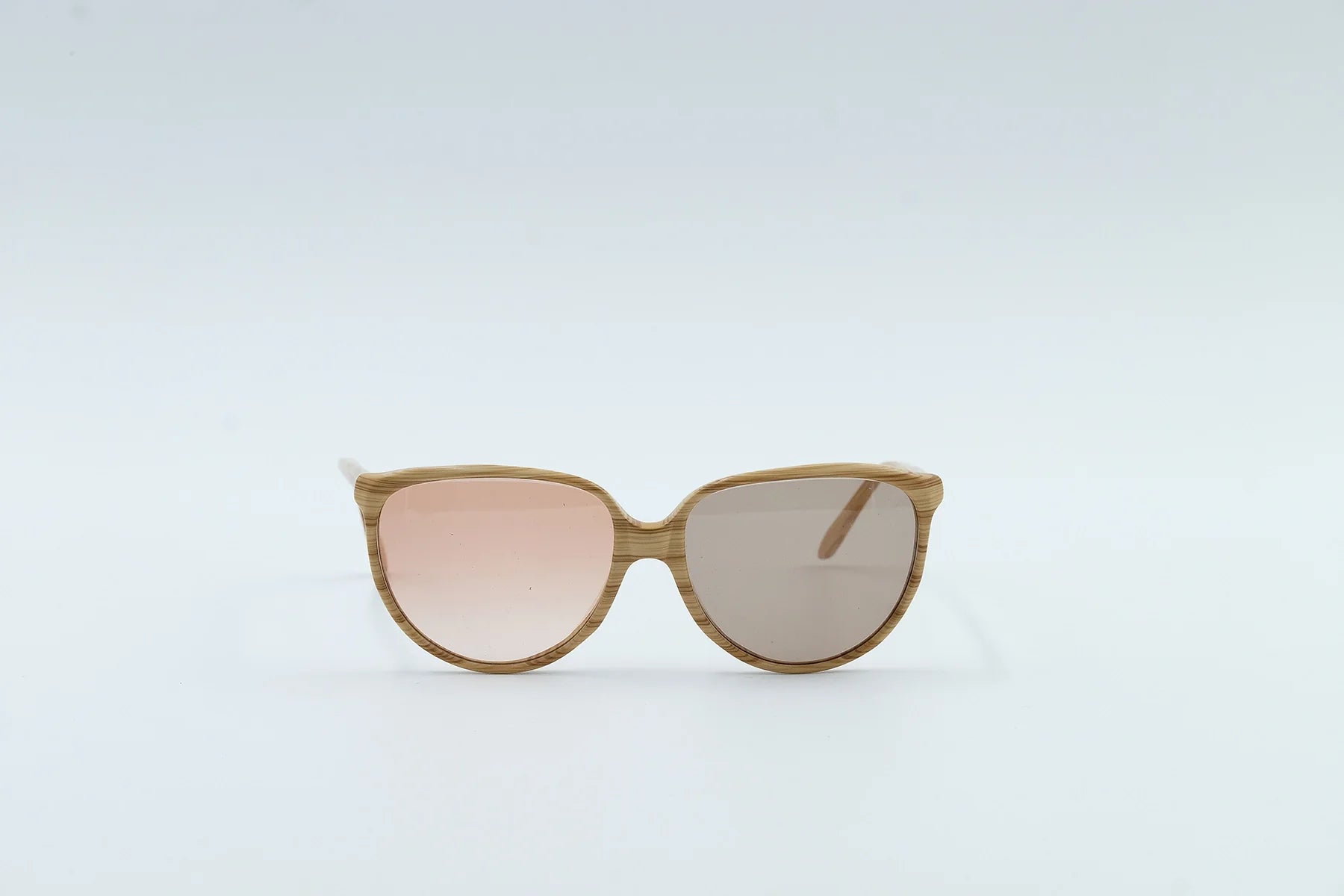 Jonathan Sceats Cats Eye M802