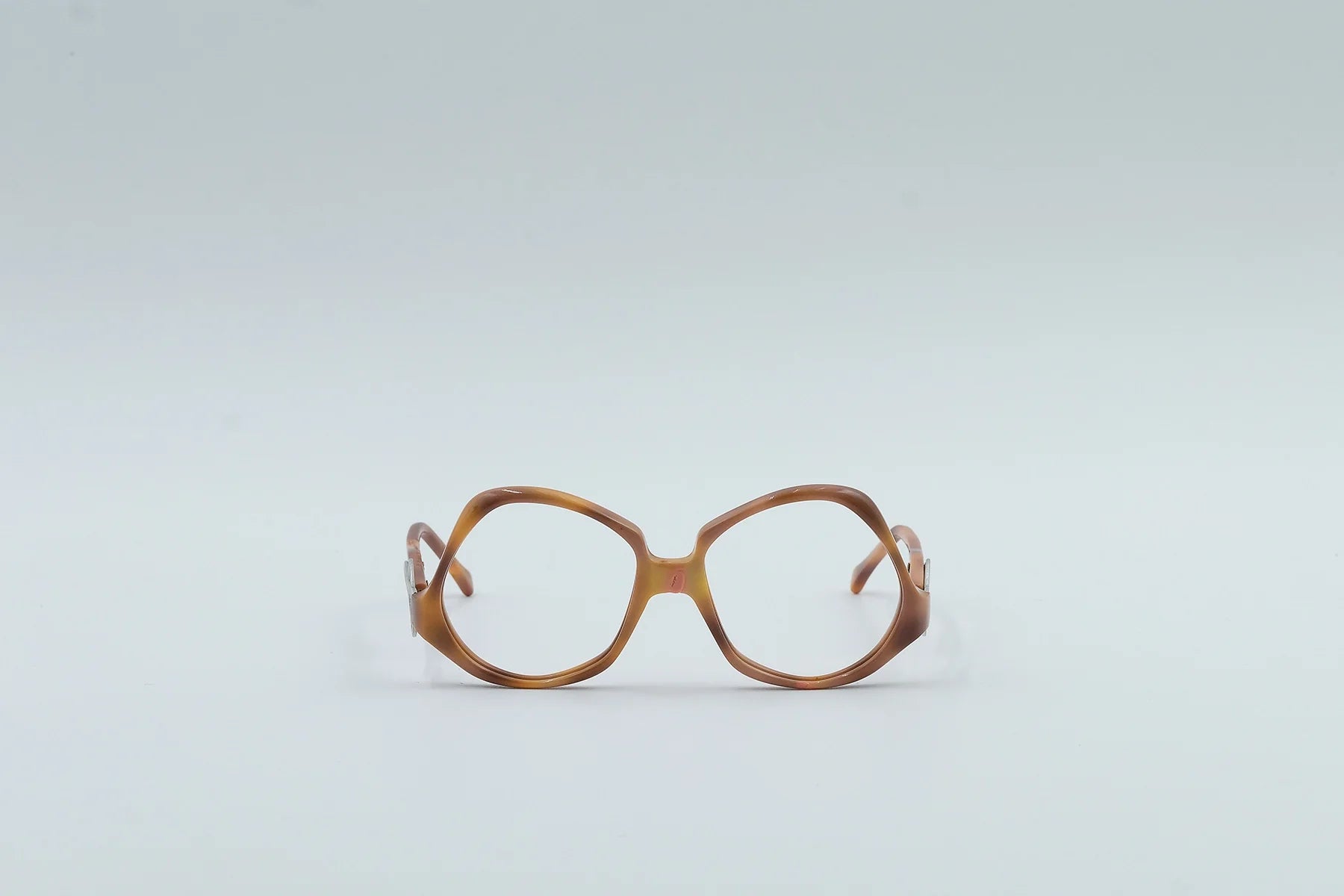 Lewis Jet Line Sheila