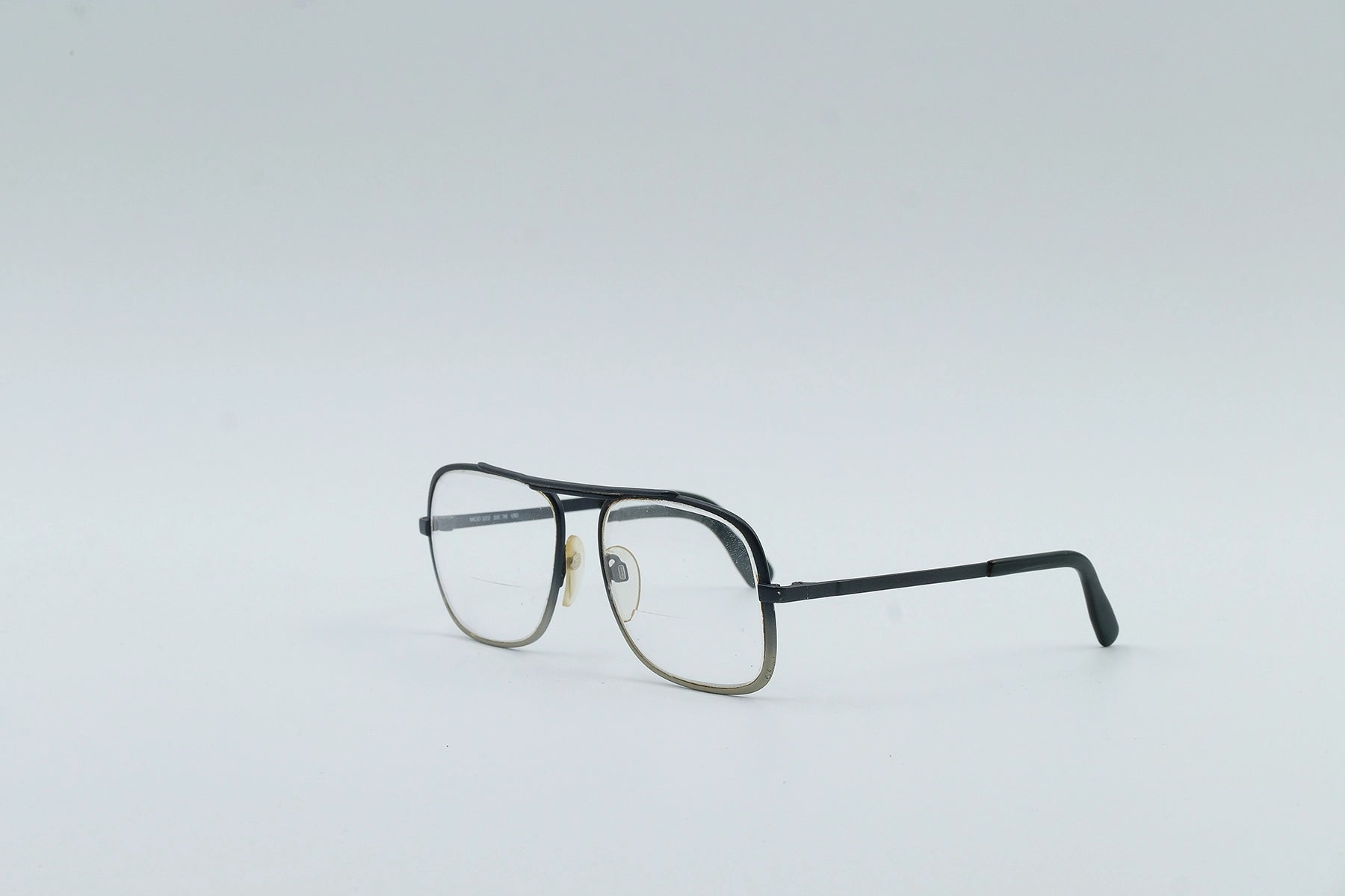 Silhouette Mod 322 (Grey & Silver)