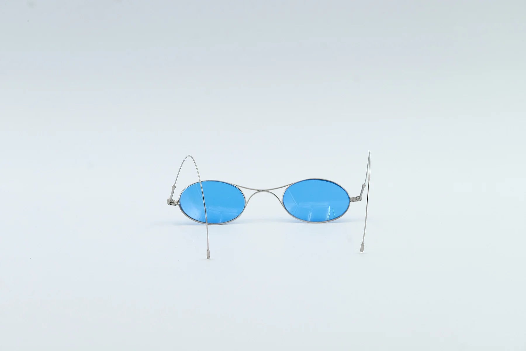 Giorgio Armani Oval Blue