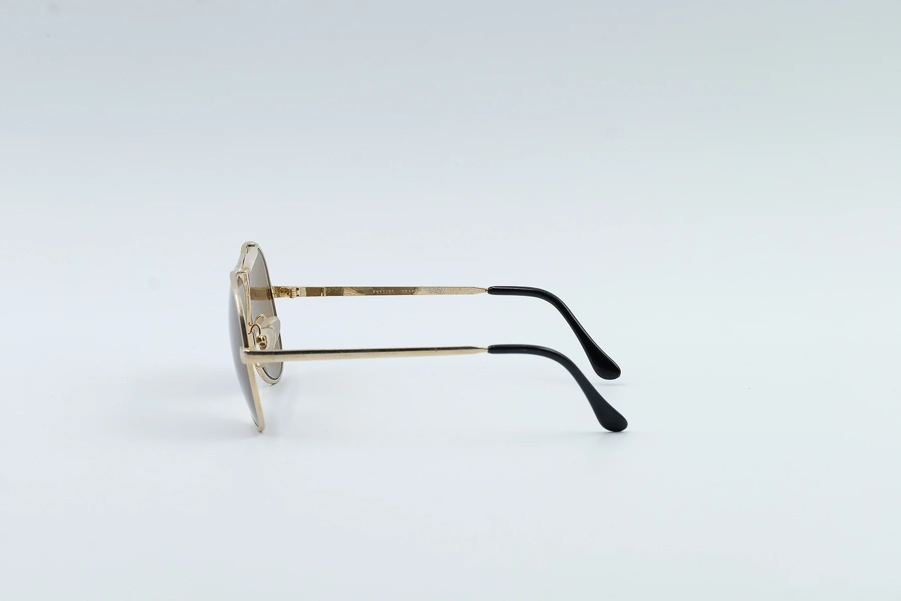 Jonathan Sceats Aviator