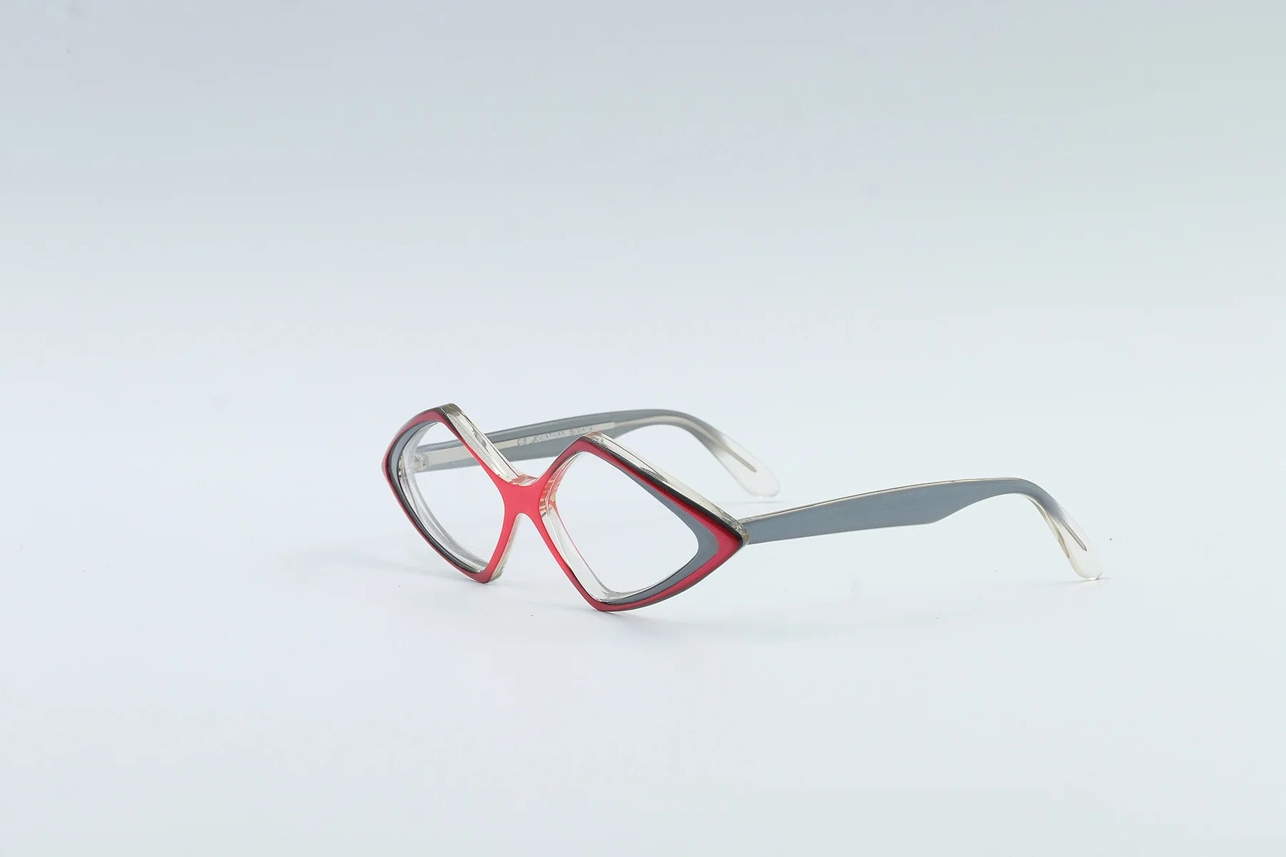 Jonathan Sceats Eyetech 731